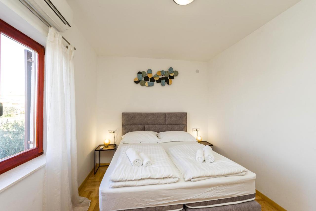Villa Slavica Свети-Филип-и-Яков Экстерьер фото